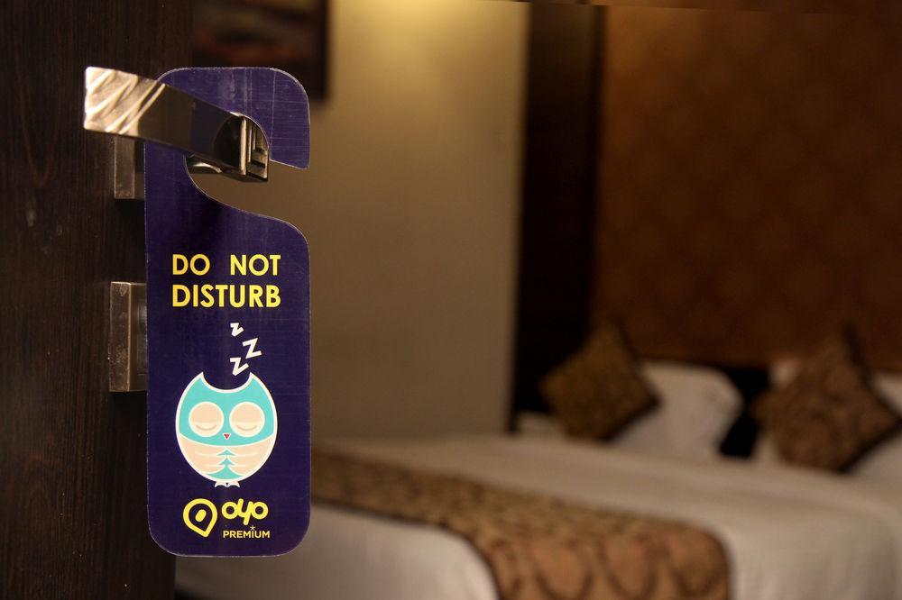 Oyo 905 Galaxy View Hotel Prayagraj Esterno foto