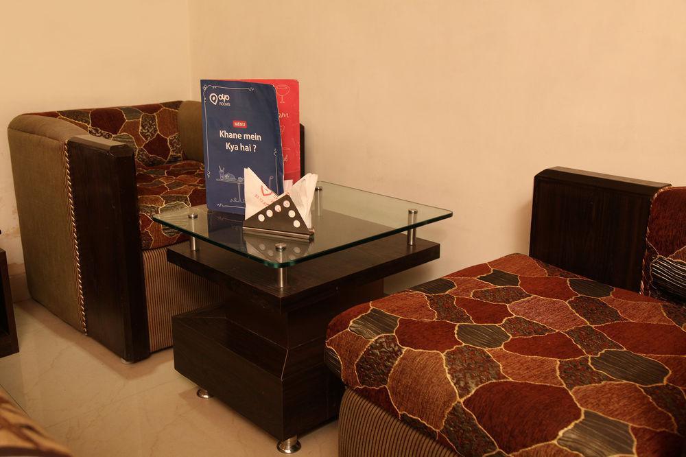 Oyo 905 Galaxy View Hotel Prayagraj Esterno foto